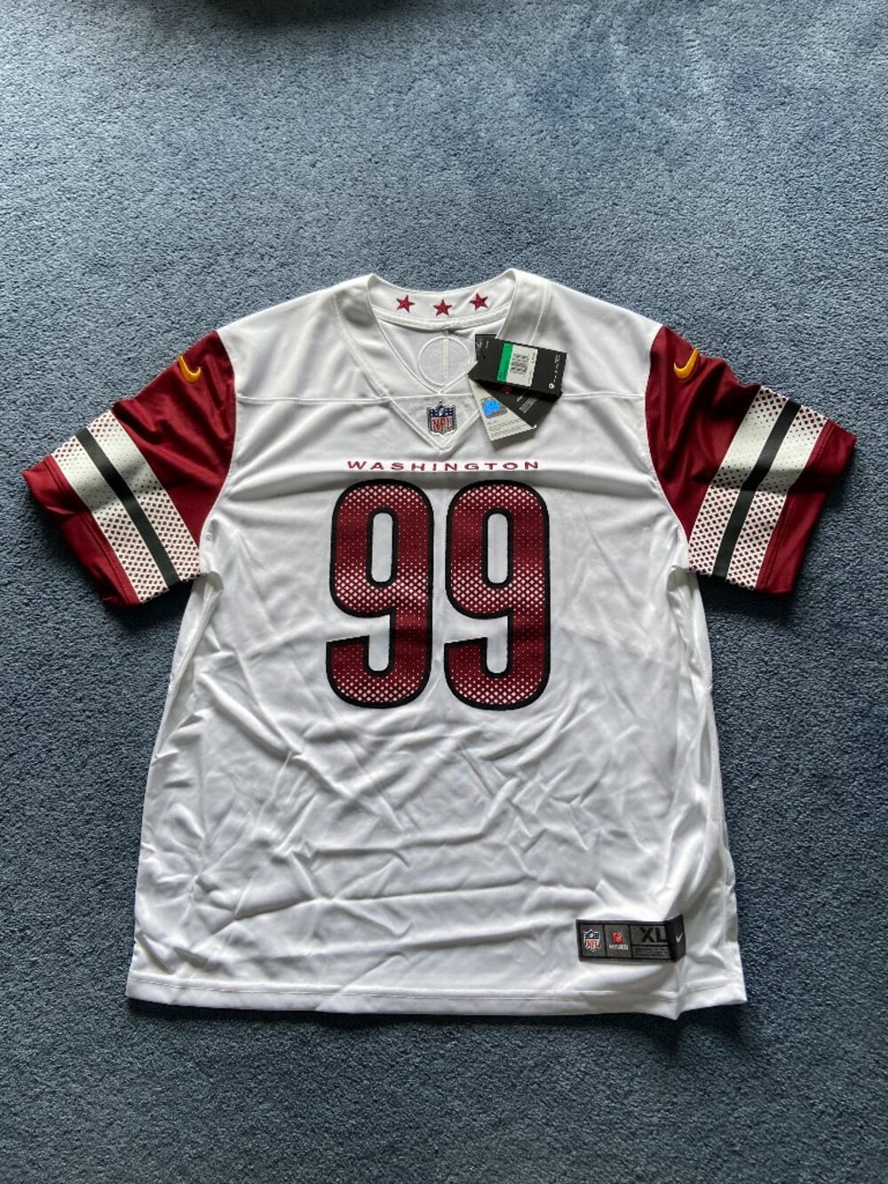 Nike Men's White Chase Young Washington Commanders Vapor Limited Jersey XL NWT